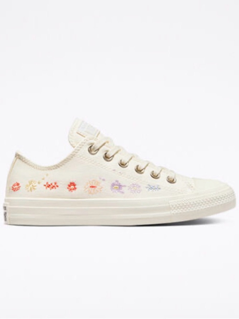 New Converse Cream Low-Top “Things to GrowSneakers with Floral Embroidery